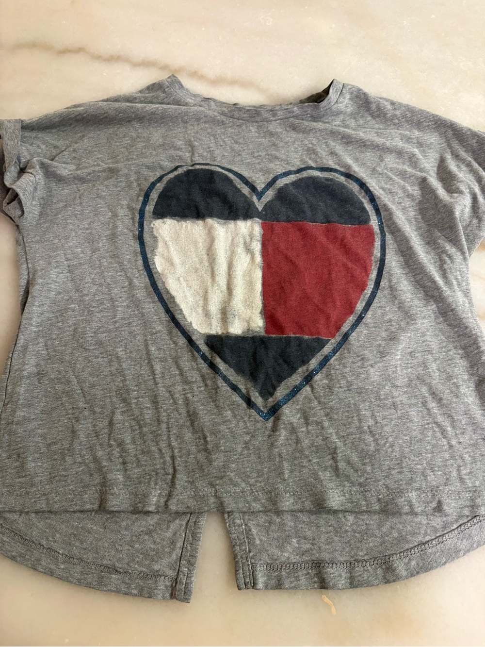 TOMMY HILFIGER Girls' Gray Heart Graphic Tee with Red & Cream Accent